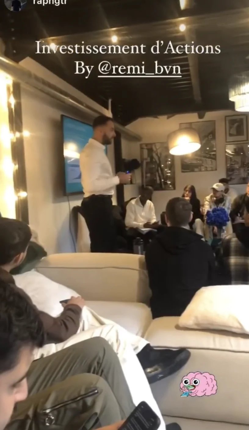 Story conférence